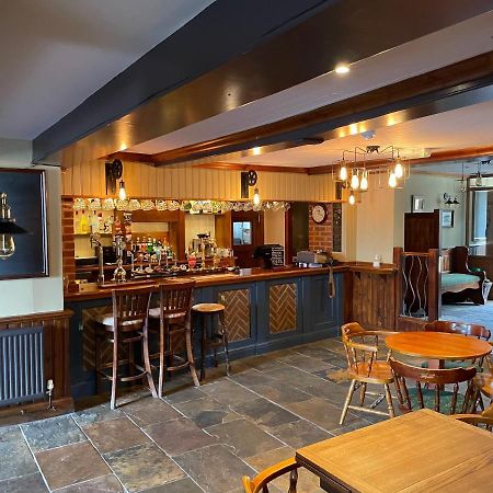 The Swan Inn East Ilsley Extérieur photo
